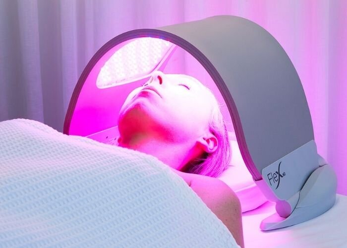 DERMALUX FLEX LED LIGHT THERAPY DEVICE
