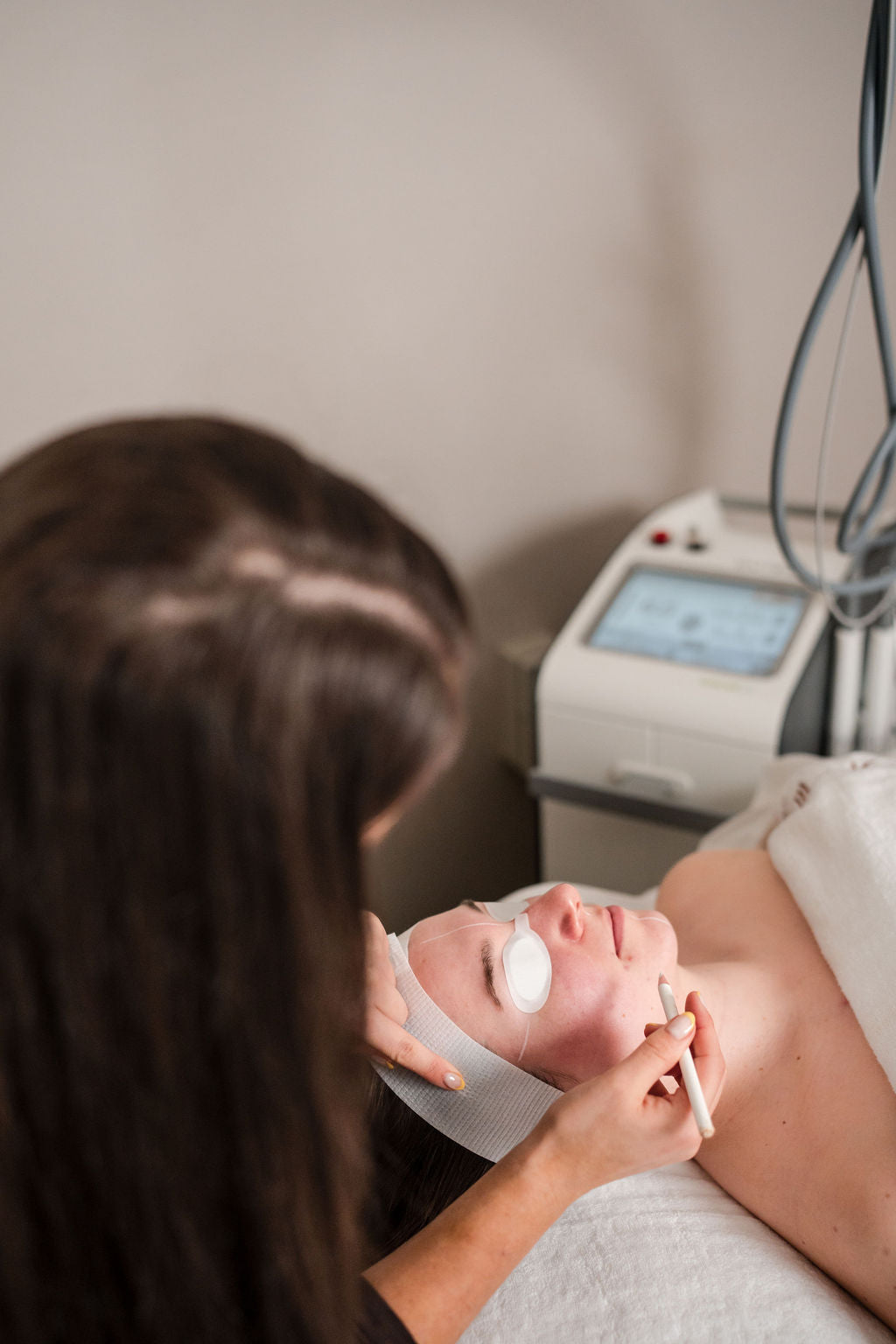 Laser Genesis x Rejuran Microneedling Skin Booster